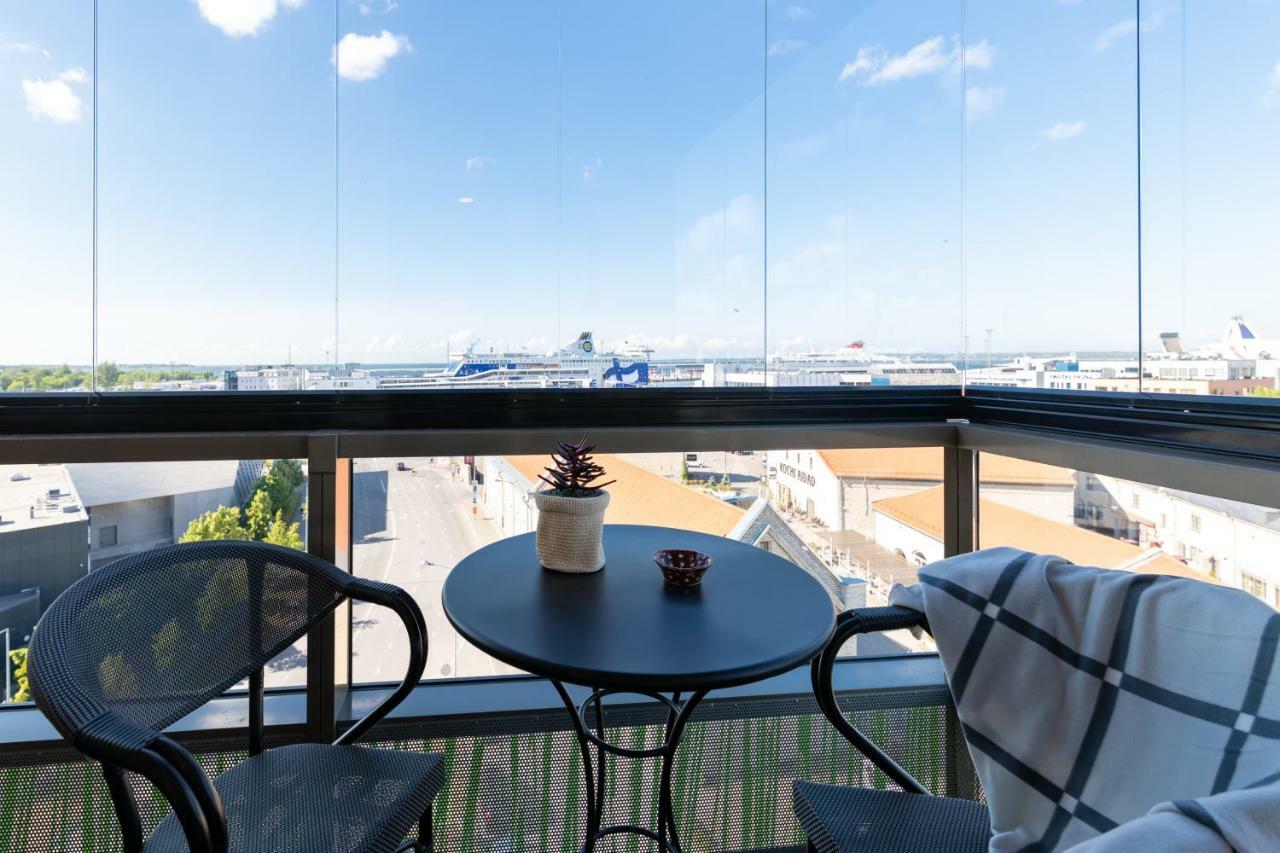 Central Lootsi Penthouse Tallinn Exterior photo